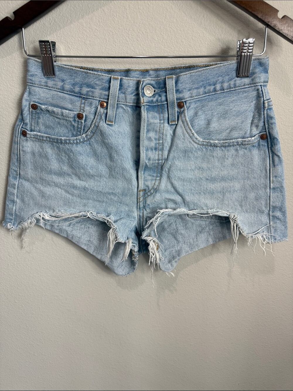 Levis 501 Light Wash Premium Short Jean Shorts 3" Inseam Size 26